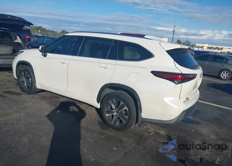 2021 Toyota Highlander Xle from USA, damaged, VIN 5TDGZRBH1MS058844